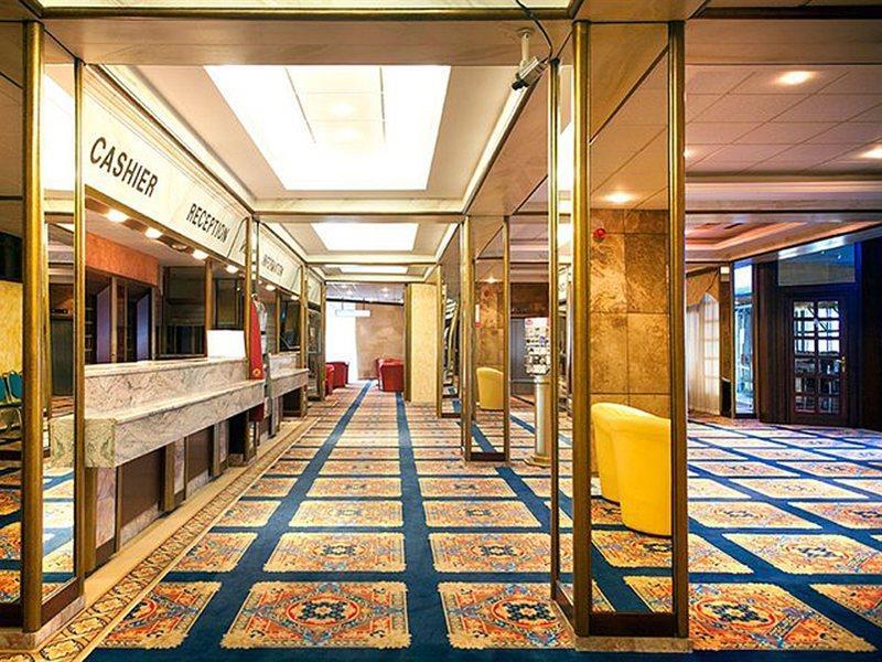 Grand Hotel Zagreb Exterior photo